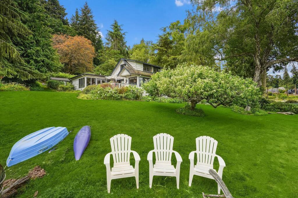 Murden Cove Waterfront Retreat: 3Br Oasis & Kayaks Villa Bainbridge Island Eksteriør billede