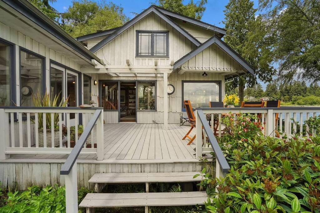 Murden Cove Waterfront Retreat: 3Br Oasis & Kayaks Villa Bainbridge Island Eksteriør billede